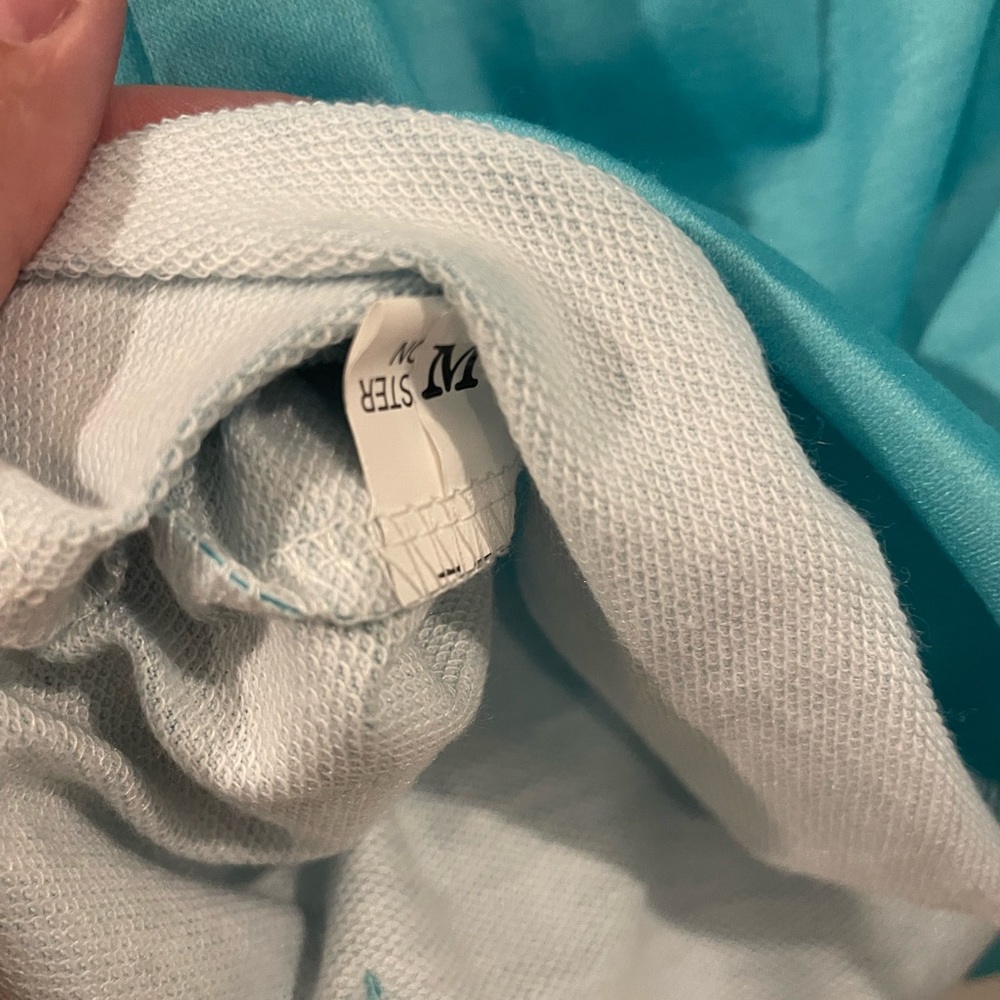 Mama Bear hoodie - Picture 3 of 3